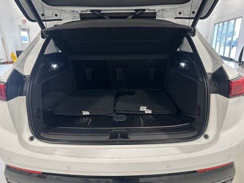 Used 2024 Buick Envision Sport Touring image 37