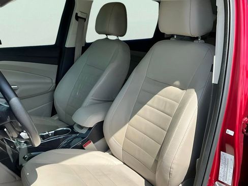 Used 2014 Ford Escape Titanium w/ Equipment Group 401A FWD image 22