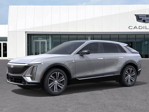 New 2024 Cadillac Lyriq Luxury w/ LPO, Floor Liner Package image 2