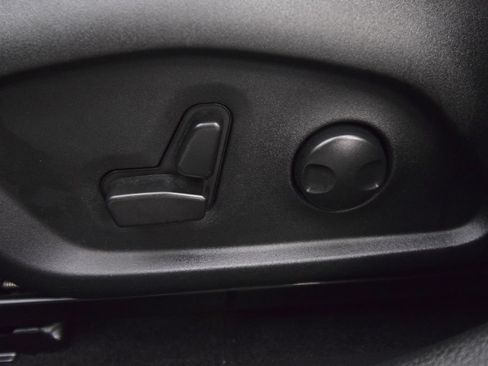 Used 2023 Jeep Compass Limited AWD/4WD image 27
