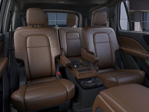 New 2026 Lincoln Aviator Reserve image 11