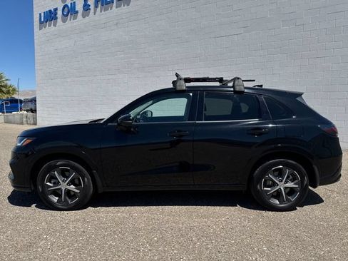 Used 2024 Honda HR-V EX-L image 2