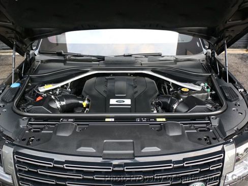 Used 2023 Land Rover Range Rover Long Wheelbase First Edition image 13