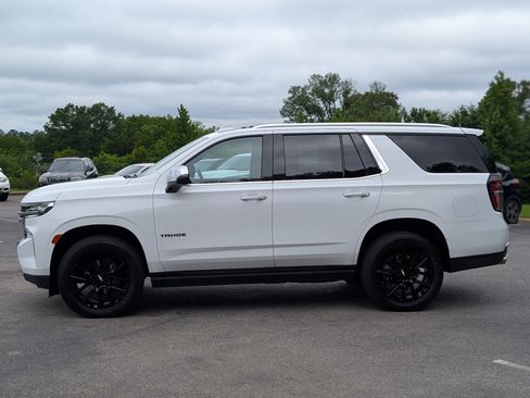 Used 2023 Chevrolet Tahoe Premier RWD image 6