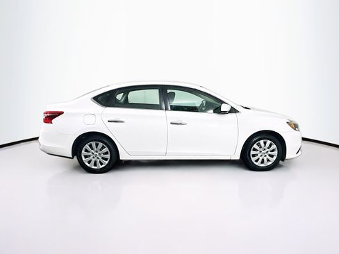 Used 2019 Nissan Sentra S image 10