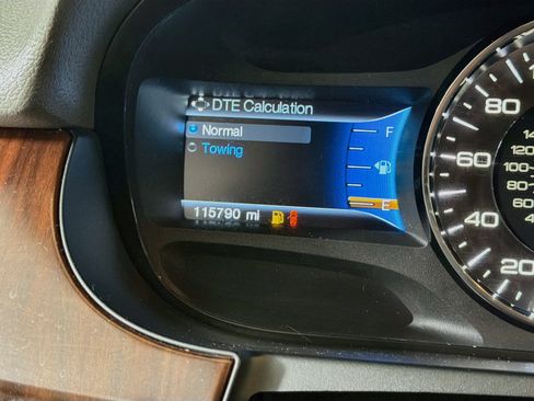 Used 2014 Ford Edge Limited w/ Equipment Group 301A FWD image 19