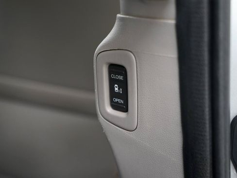 Used 2014 Honda Odyssey Touring image 43
