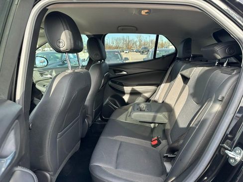 Used 2022 Buick Encore GX Select w/ Sport Touring Package image 10
