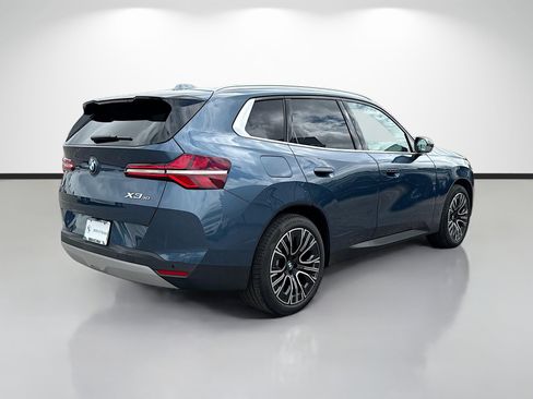 Used 2025 BMW X3 xDrive30i image 3