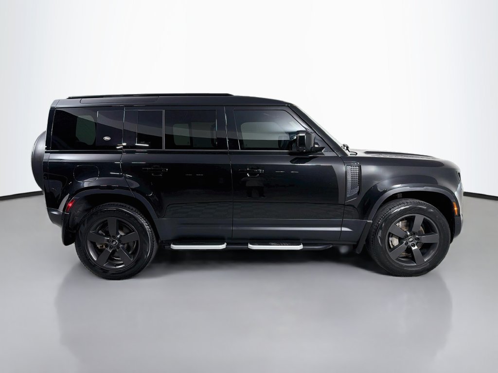 Certified 2024 Land Rover Defender 110 S AWD/4WD image 4