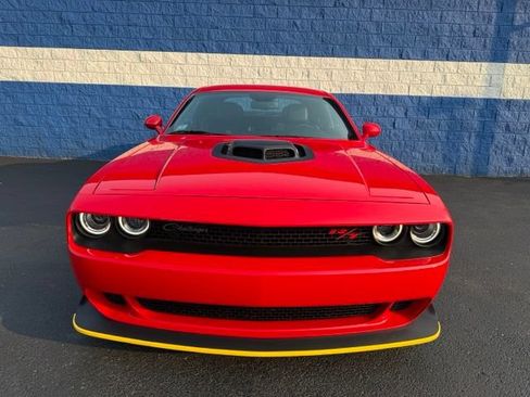 Used 2022 Dodge Challenger R/T Scat Pack RWD image 4