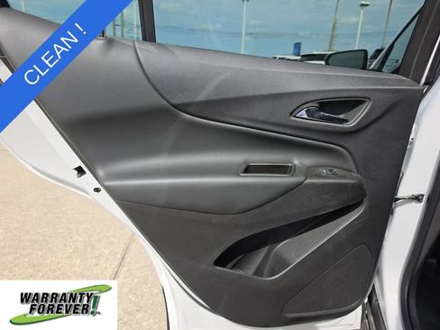 Used 2024 Chevrolet Equinox LT AWD/4WD image 13