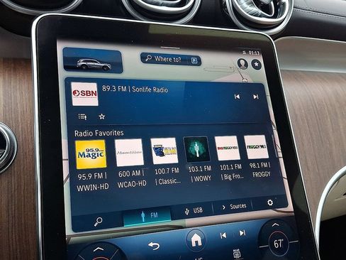 Used 2023 Mercedes-Benz GLC 300 4MATIC image 20
