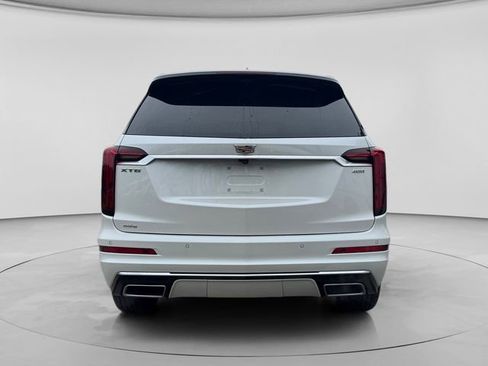 Used 2025 Cadillac XT6 Premium Luxury w/ Technology Package AWD/4WD image 4
