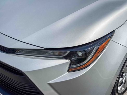 Certified 2024 Toyota Corolla LE FWD image 9