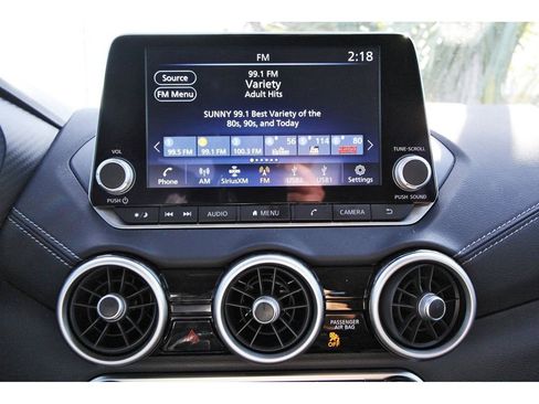 Used 2025 Nissan Sentra SV FWD image 22