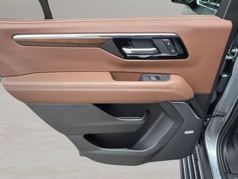 Certified 2025 Chevrolet Tahoe High Country image 41