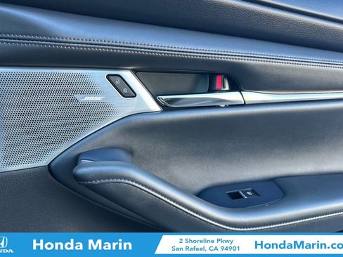 Used 2021 MAZDA MAZDA3 s image 21