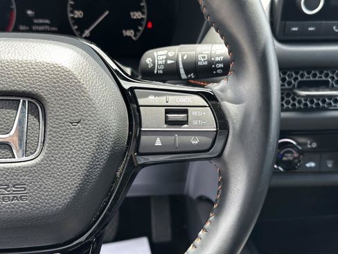 Certified 2025 Honda HR-V Sport image 11