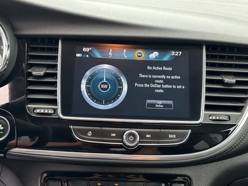 Used 2019 Buick Encore Preferred FWD image 19