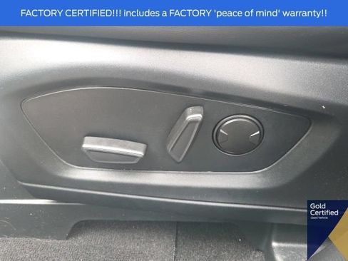 Used 2024 Ford Explorer XLT w/ Equipment Group 202A AWD/4WD image 30