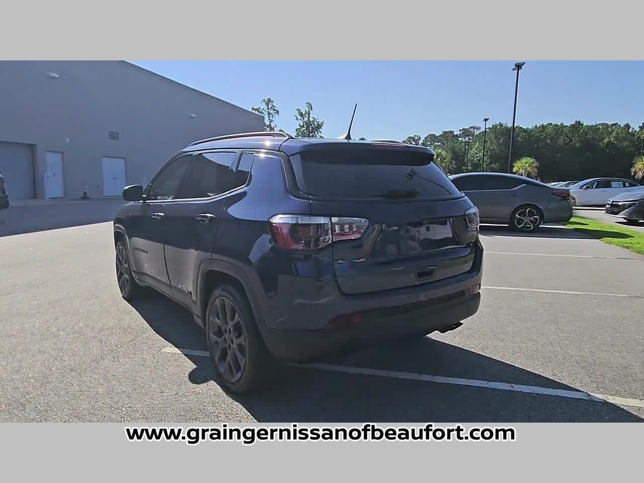 Used 2021 Jeep Compass Latitude w/ Driver Assistance Group FWD image 27