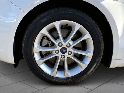 Used 2020 Ford Fusion Energi Titanium image 10