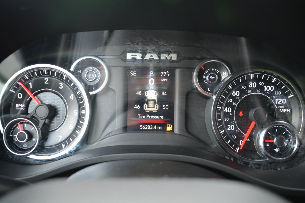 Used 2022 RAM 1500 Big Horn AWD/4WD image 12