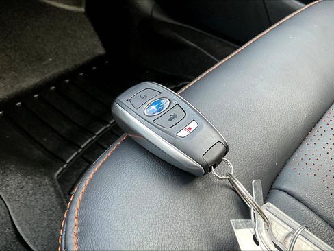 Used 2024 Subaru Crosstrek 2.5i Limited image 10