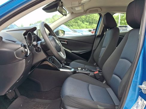 Certified 2018 Toyota Yaris iA FWD image 15