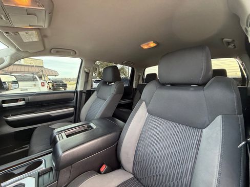 Used 2015 Toyota Tundra SR5 image 20