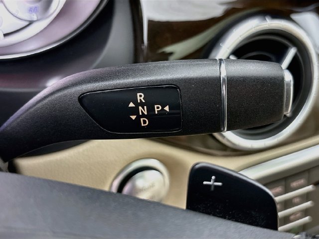 Used 2015 Mercedes-Benz CLA 250 4MATIC image 16