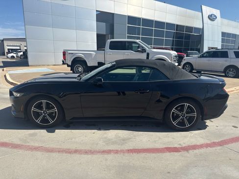 Used 2024 Ford Mustang Premium RWD image 8