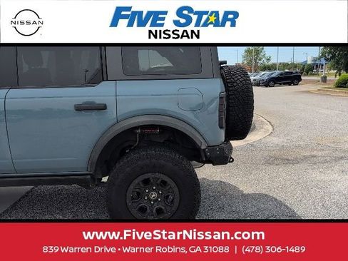 Used 2023 Ford Bronco Wildtrak image 20