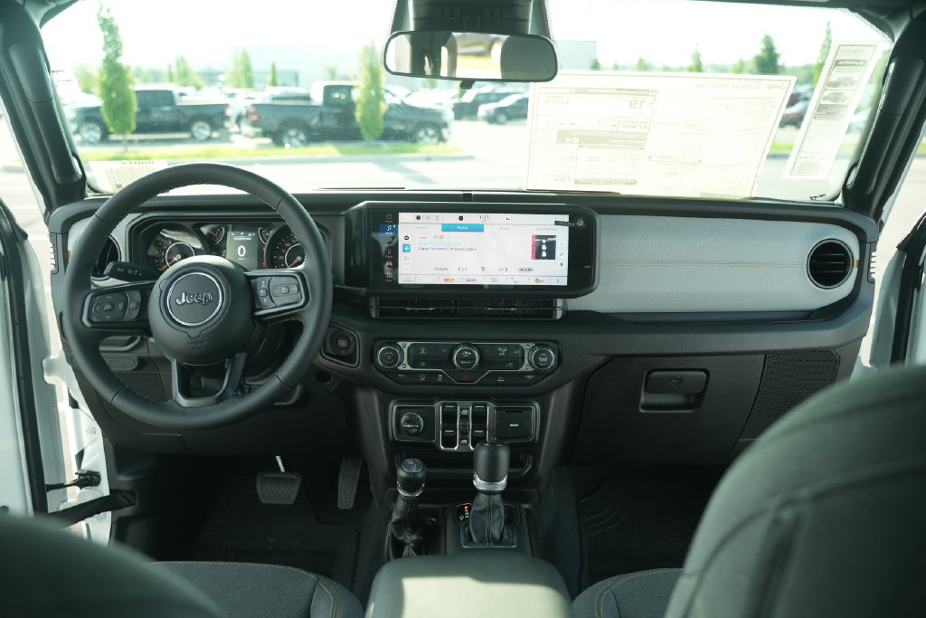 New 2026 Jeep Gladiator Sport AWD/4WD image 22