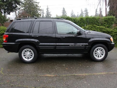 Used 2002 Jeep Grand Cherokee Limited image 12