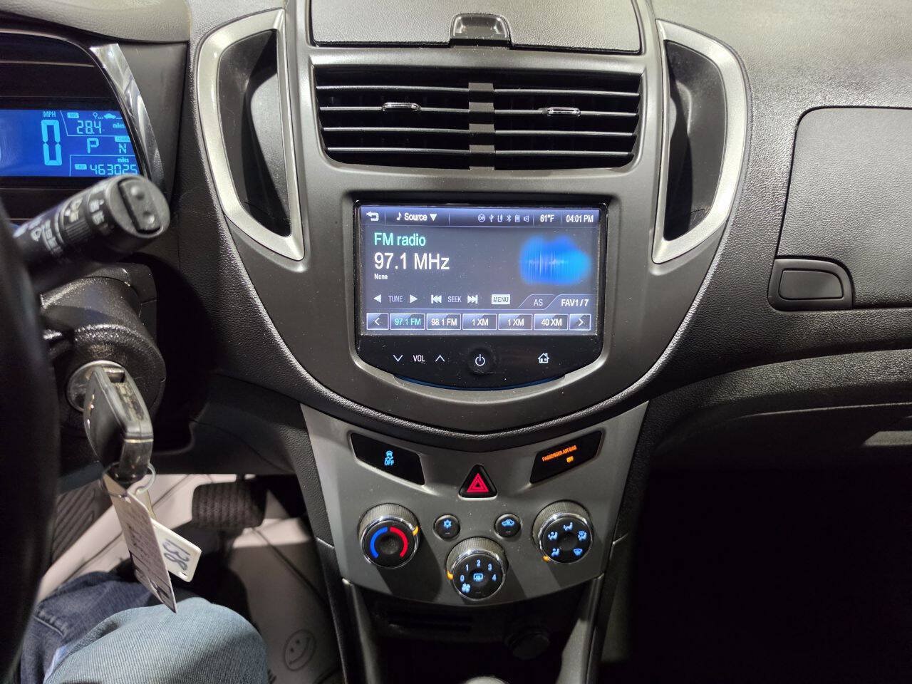 Used 2016 Chevrolet Trax LT w/ LT Convenience Package AWD/4WD image 34
