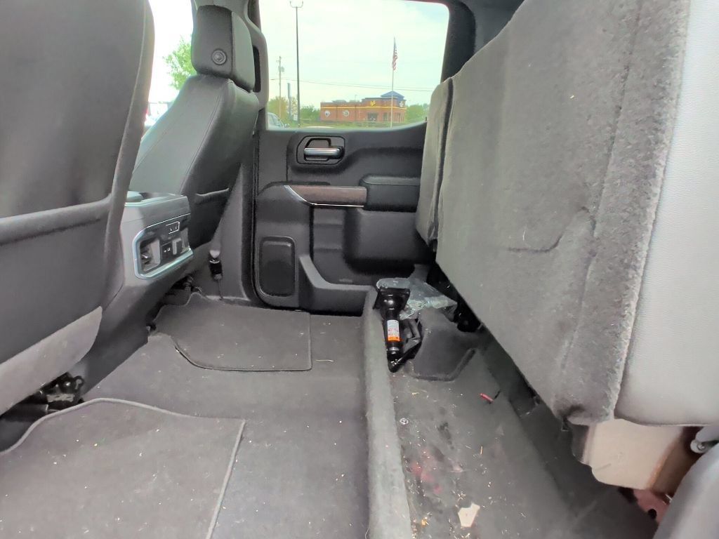 Used 2020 GMC Sierra 1500 SLT w/ SLT Premium Package AWD/4WD image 5