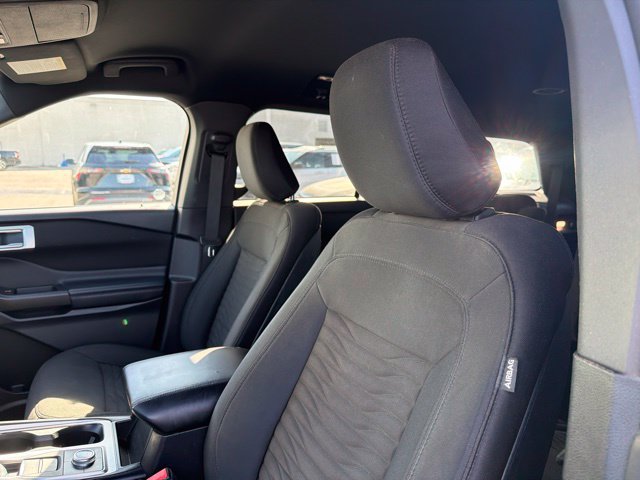 Used 2020 Ford Explorer XLT w/ Comfort Package AWD/4WD image 13