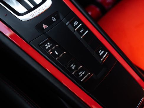 Used 2016 Porsche 911 GT3 RS image 42