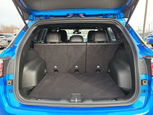 Used 2023 Jeep Compass Limited image 9