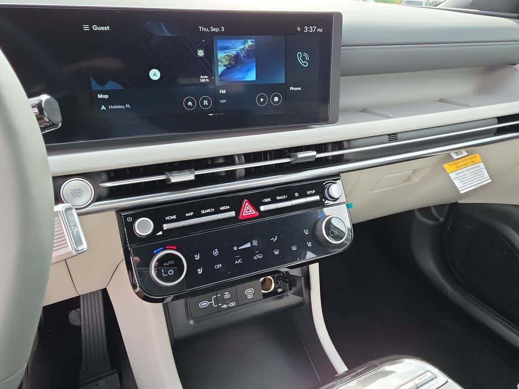 New 2026 Hyundai Tucson Limited w/ Tow & Go Package FWD image 29