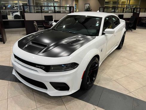 Used 2022 Dodge Charger SRT Hellcat image 1