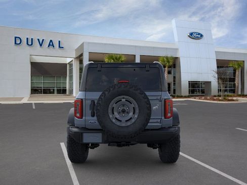 New 2025 Ford Bronco Badlands image 5