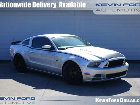 Used 2013 Ford Mustang GT Premium image 1