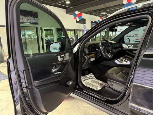 Used 2020 Mercedes-Benz GLE 350 4MATIC w/ Premium Package image 27