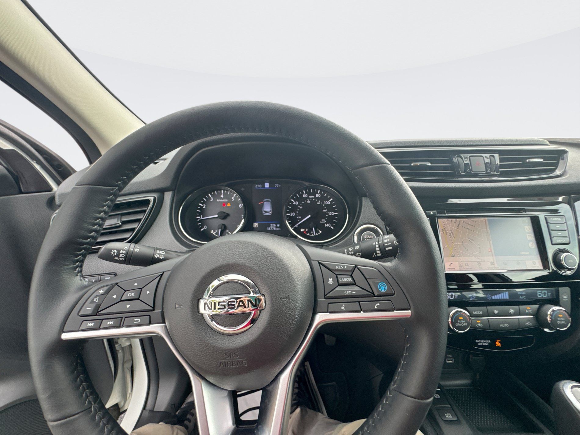 Certified 2022 Nissan Rogue Sport SL w/ Premium Package FWD image 16