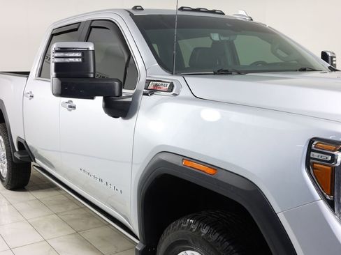Used 2022 GMC Sierra 2500 Denali w/ Denali Ultimate Package AWD/4WD image 38