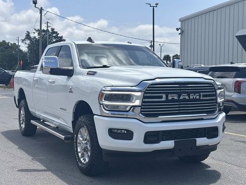 Used 2024 RAM 2500 Laramie AWD/4WD image 7