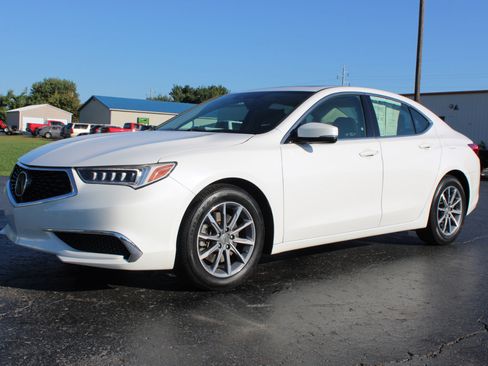Used 2018 Acura TLX image 11